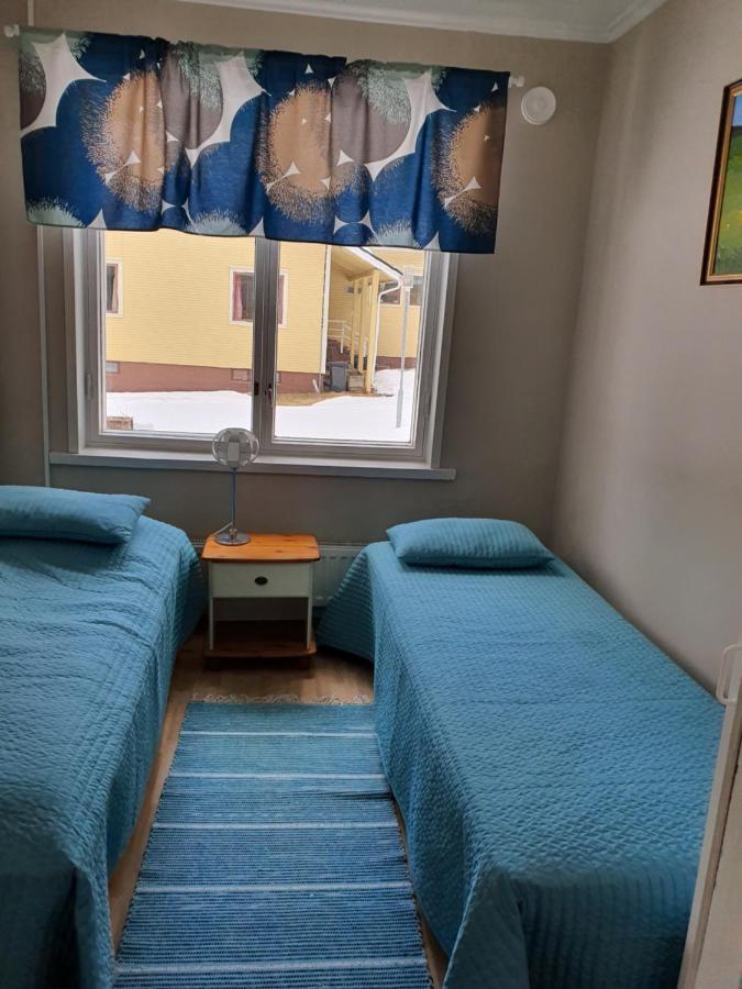 Majatalo Oravanpesae Lampsijärvi Exterior foto