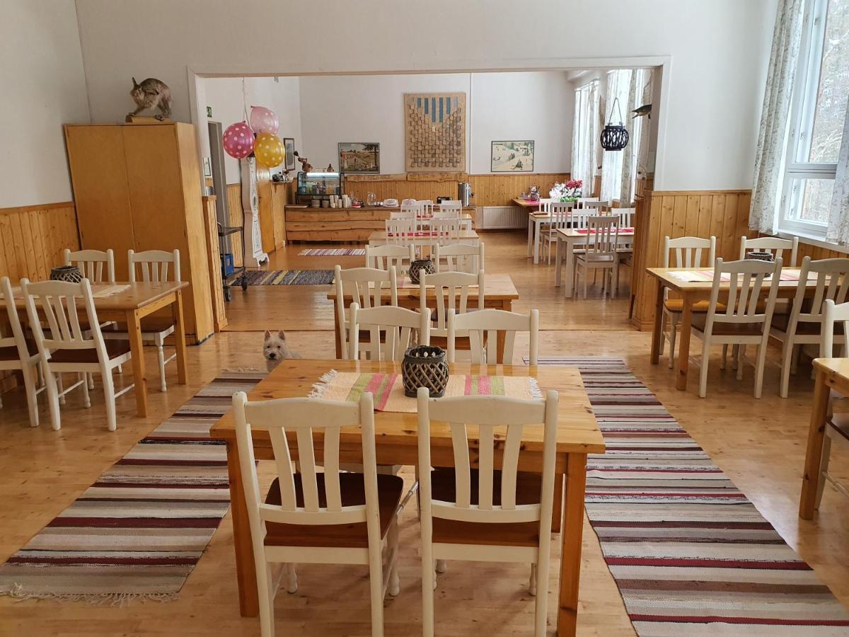 Majatalo Oravanpesae Lampsijärvi Exterior foto