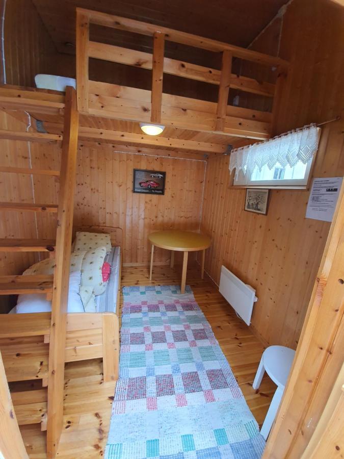 Majatalo Oravanpesae Lampsijärvi Exterior foto