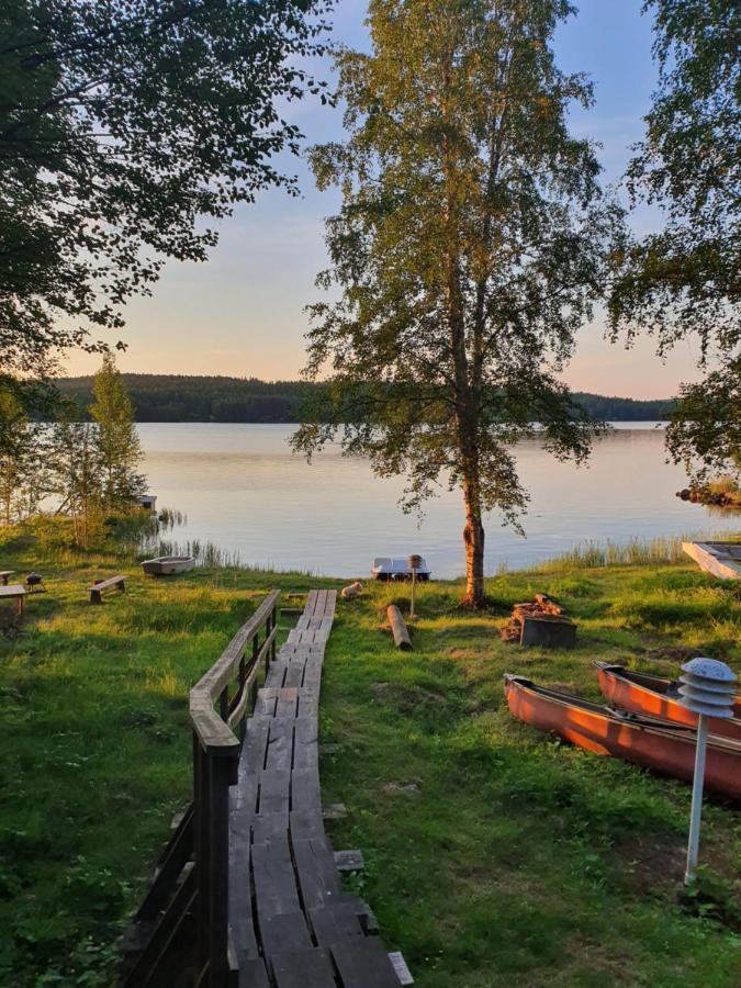 Majatalo Oravanpesae Lampsijärvi Exterior foto