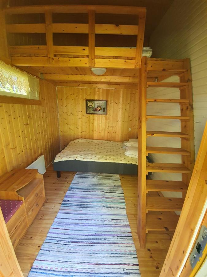 Majatalo Oravanpesae Lampsijärvi Exterior foto
