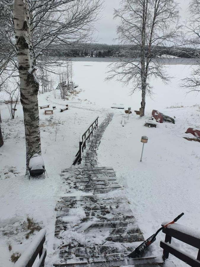 Majatalo Oravanpesae Lampsijärvi Exterior foto